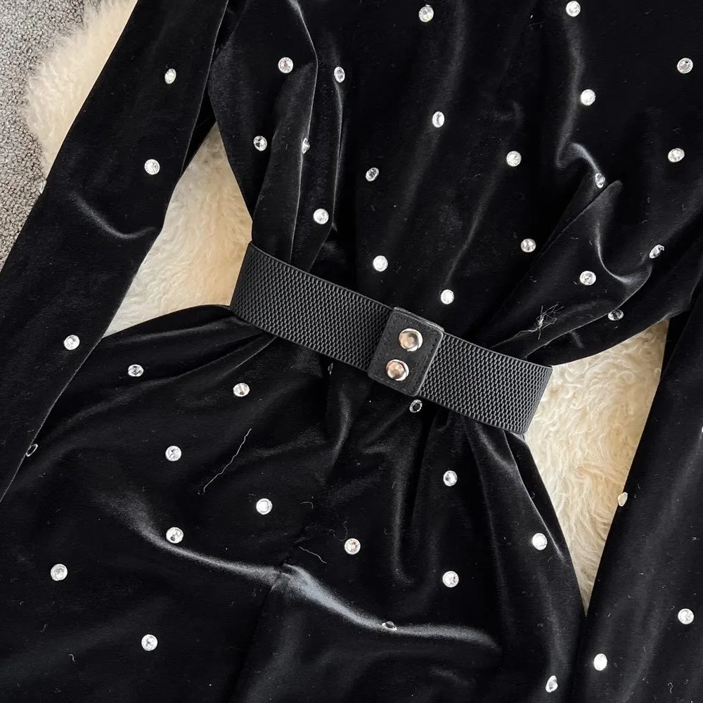 long-sleeved diamond mid-length A-line velvet dress     S4186