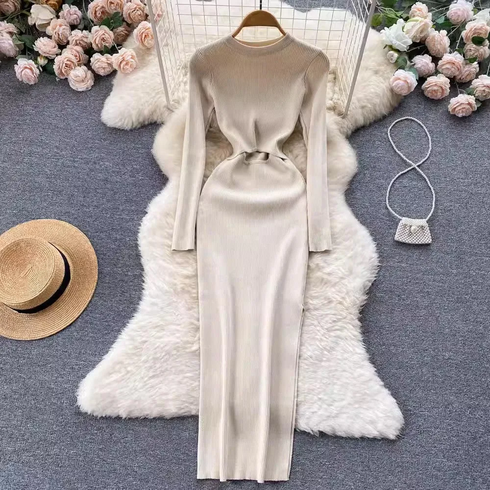 long-sleeved knitted dress       S4514