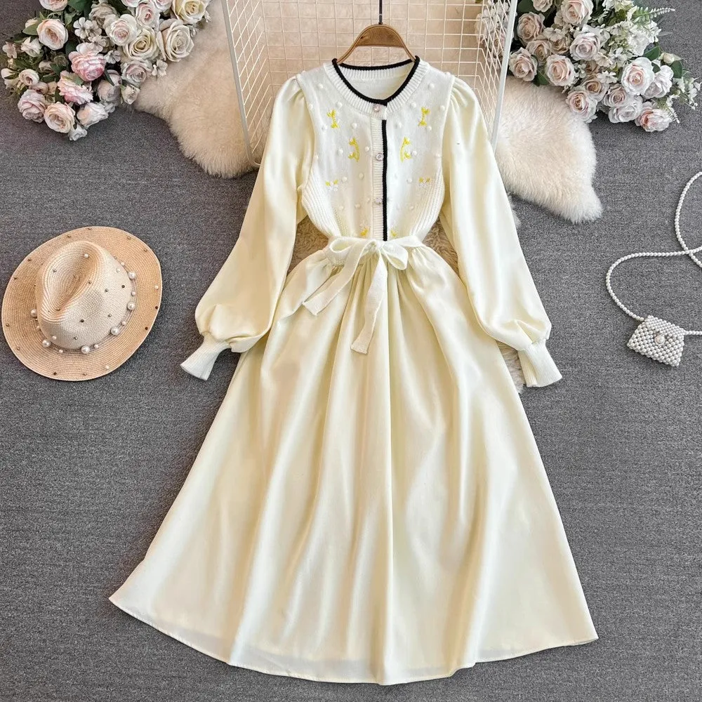 long-sleeved round neck embroidered knitted round neck mid-length a-line dress for women     S4339