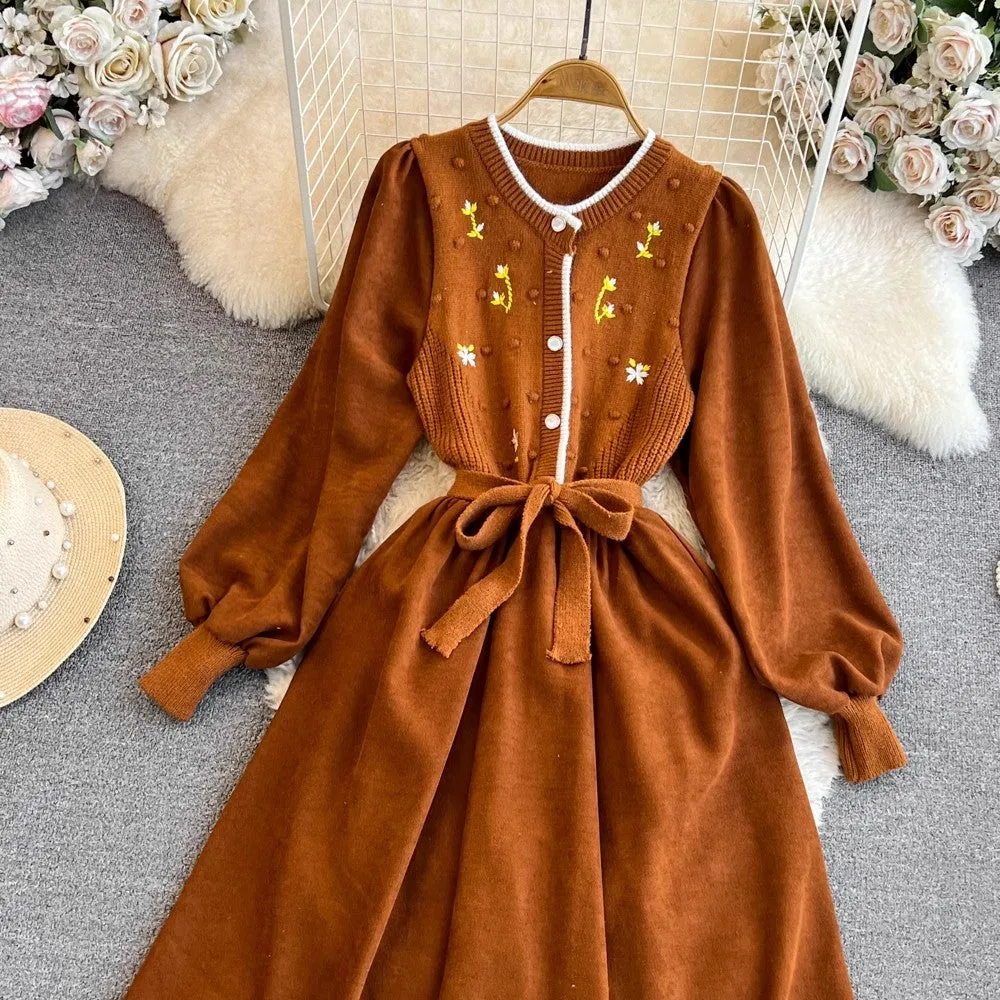 long-sleeved round neck embroidered knitted round neck mid-length a-line dress for women     S4339