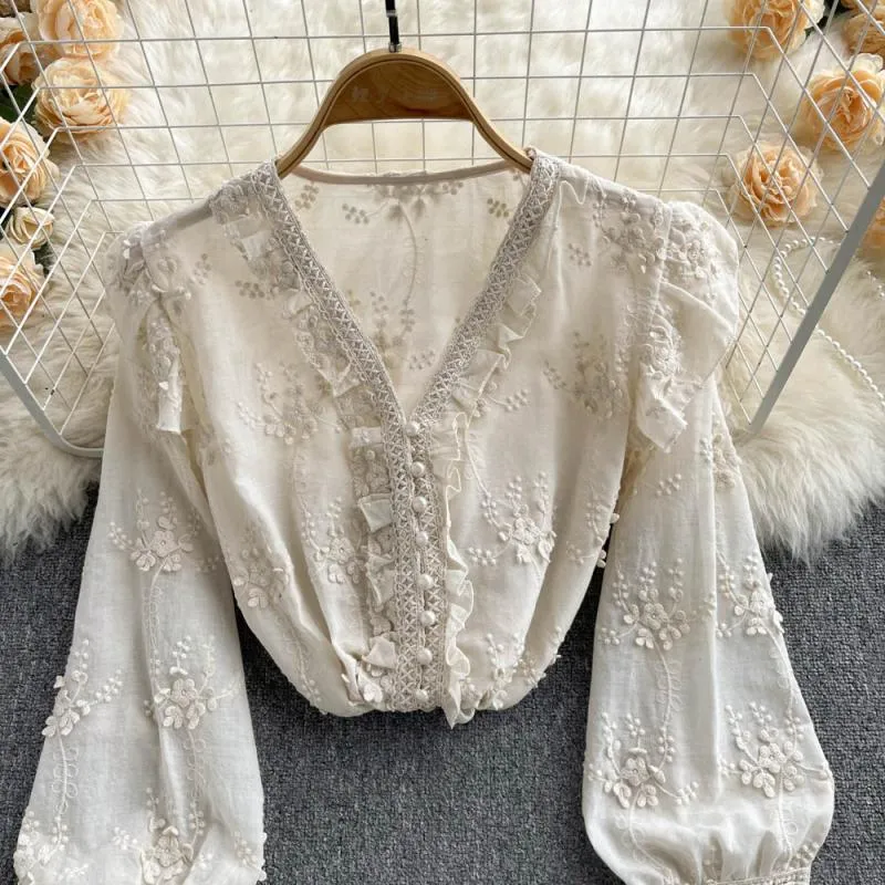 Lovely v-neck lace long sleeve top     S252