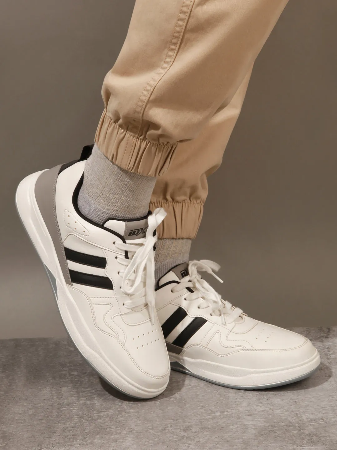 Men's White Lace Up Sneakers (IX6017)