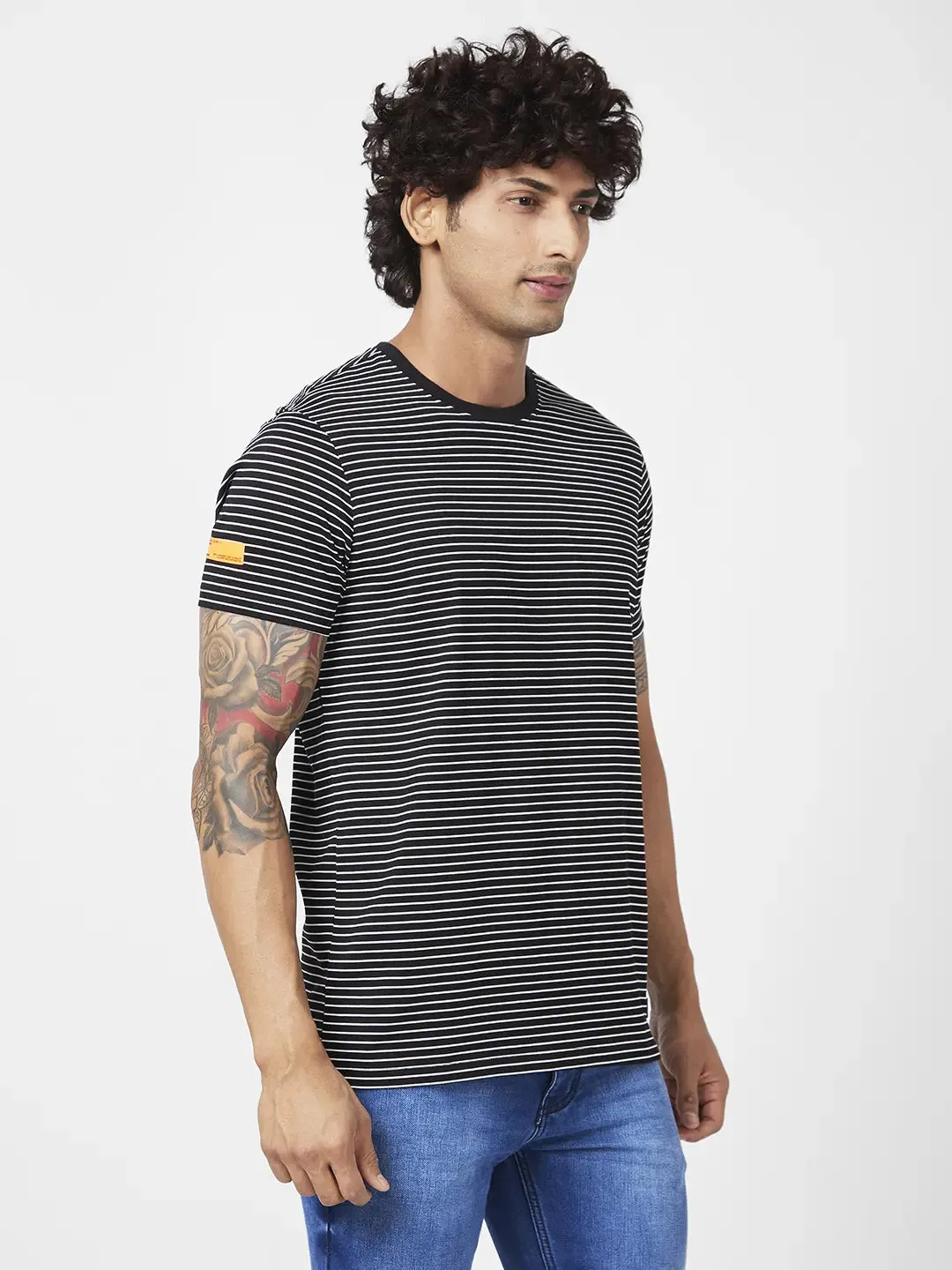 Spykar Men Black Blended Slim Fit Half Sleeve Round Neck Casual Striped Tshirt